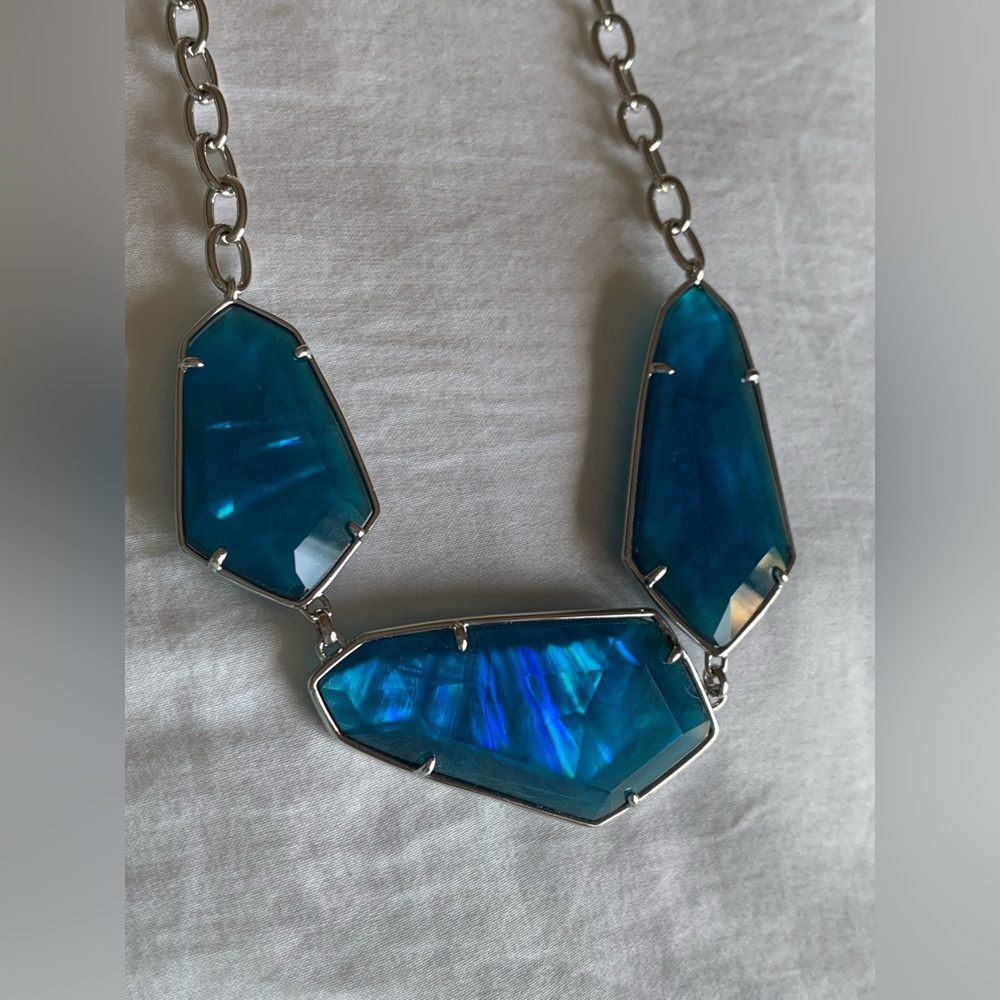 Kendra Scott teal stone statement necklace